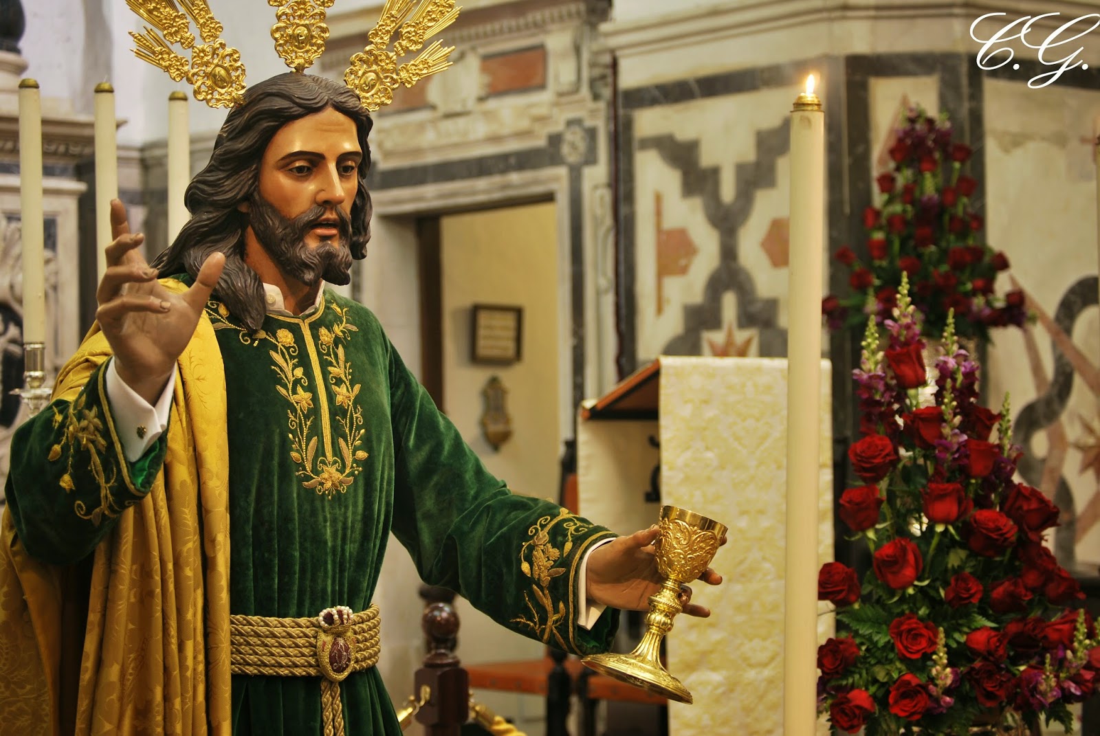 Cofrade Gaditano Solemnidad de Cristo Rey del Universo en la Hermandad