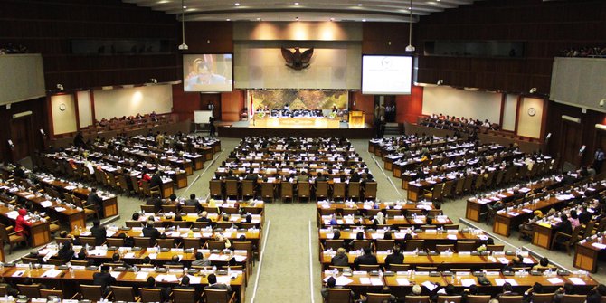 Dipimpin Fadli Zon DPR Sahkan Revisi UU MD3, Soroti Beberapa Poin, PBNU: Ini Kemunduran Demokrasi yang Sangat Serius