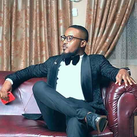 MUSIC: Lyricul Ybee - Mamah MUSIC: Lyricul Ybee - Mamah , The Top Arewa Artise Lyricul is here again with this cool music tittle Mamah , Kheengz Biography