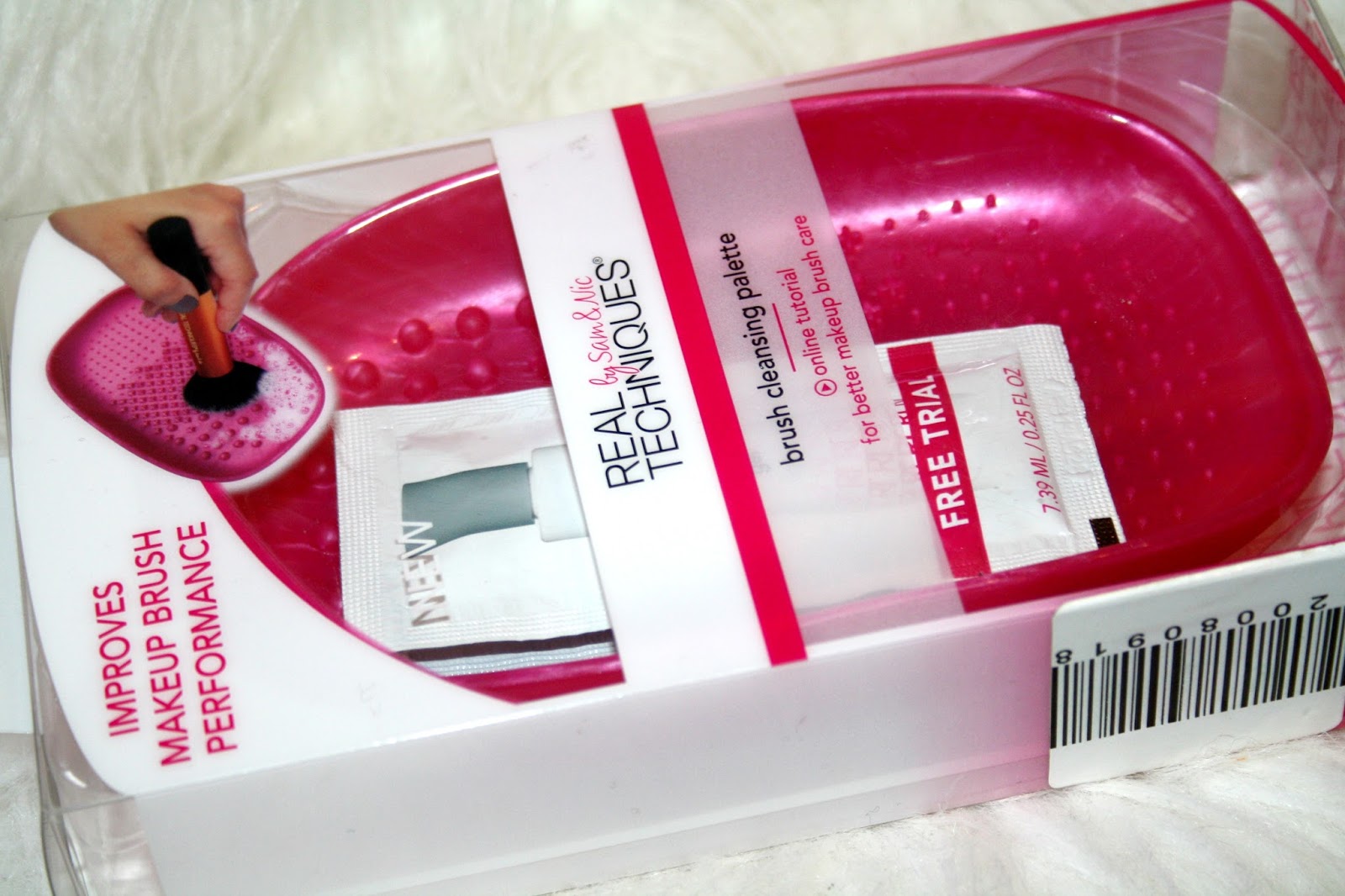 beautyqueenuk Makeup Revolution V Real Techniques Brush Cleaning Tools