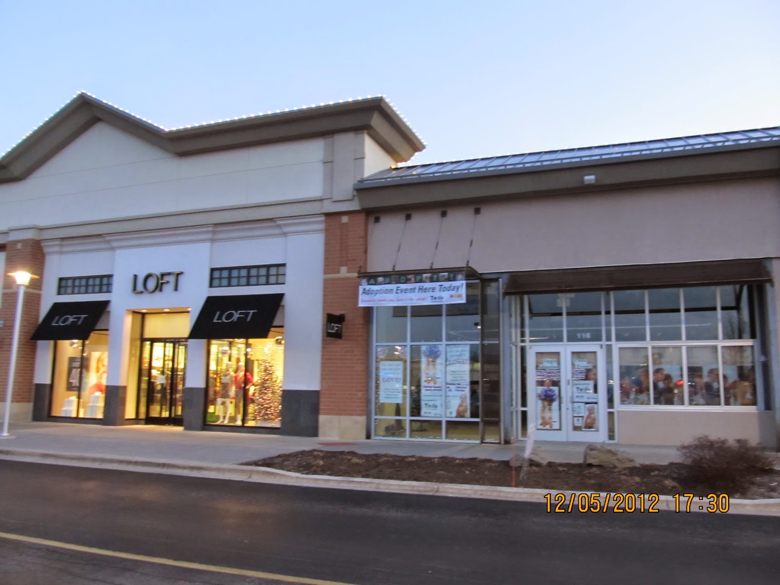 Trip to the Mall Geneva Commons (Geneva, IL)