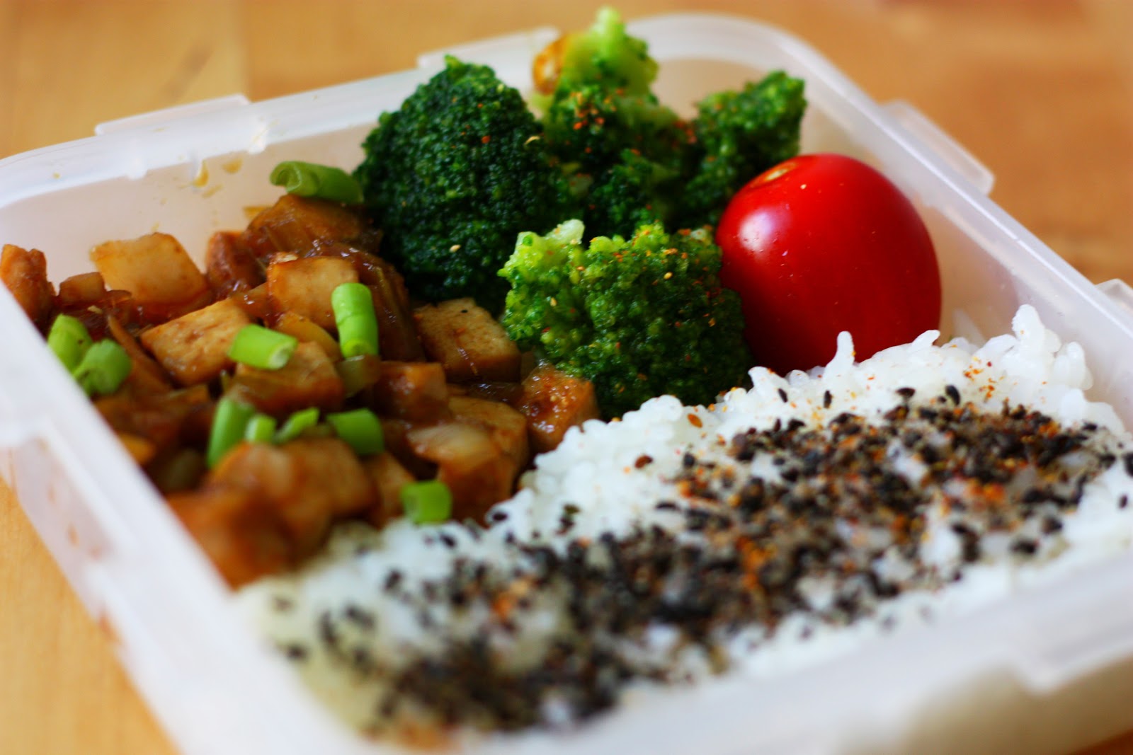 winterspross kocht BENTO und REZEPT ThaiTofu und Reis