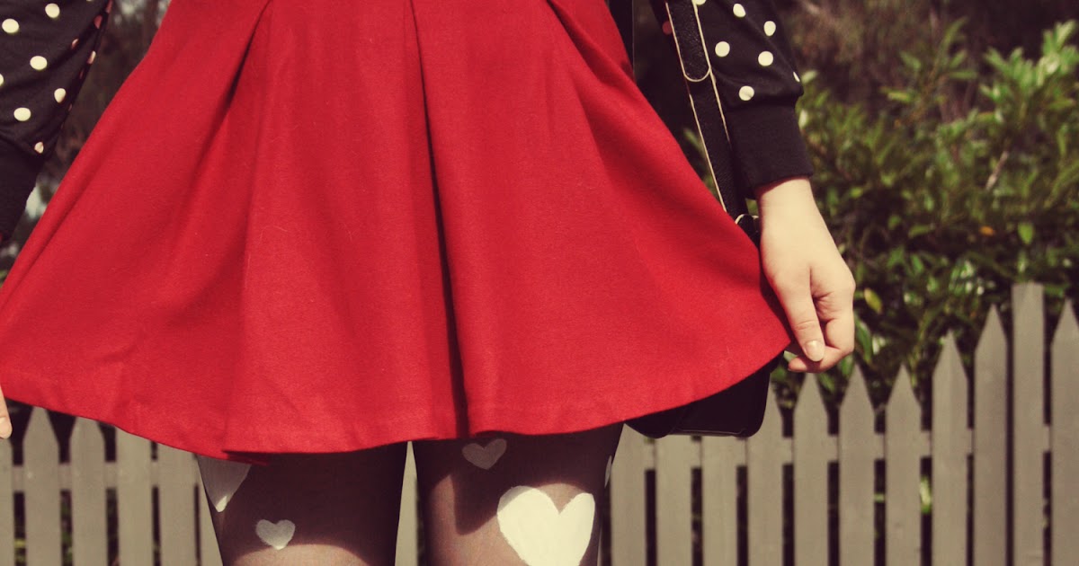 DIY  Painted Heart Tights