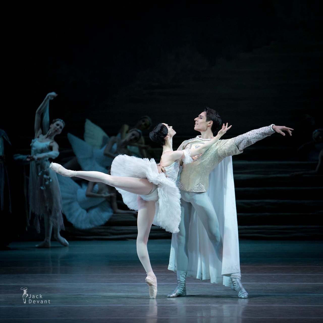 Ballet Beautiful: Raymonda