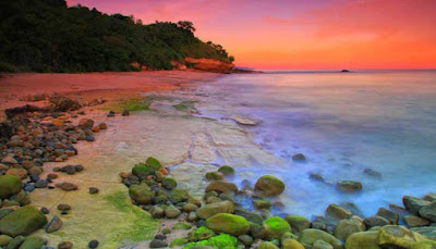 Menikmati Pantai Doreng Sikka Yang Masih Alami Pantaio Doreng Sikka