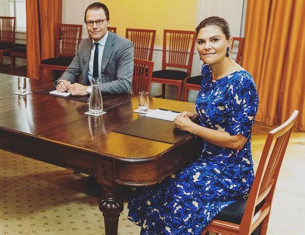 Crown Princess Victoria wore a Zohra floral print midi dress from Rodebjer. Crown Princess Victoria wore Ebba Brahe Duchess earrings