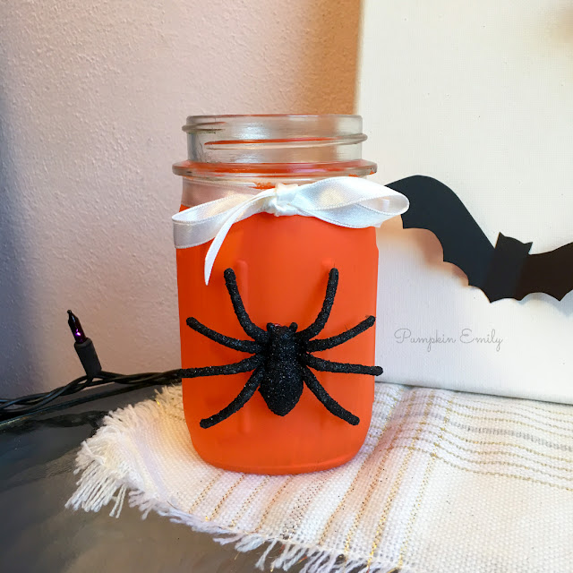 Halloween DIY Spider Mason Jar