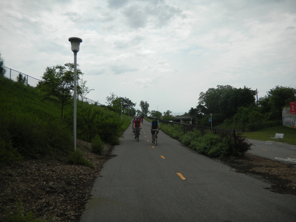 Detroit Experience Detroit Bike Tour with Motor City Bike and Brew