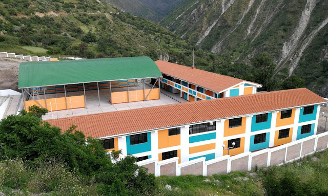 Colegio JUAN VELASCO ALVARADO - Vilcaro