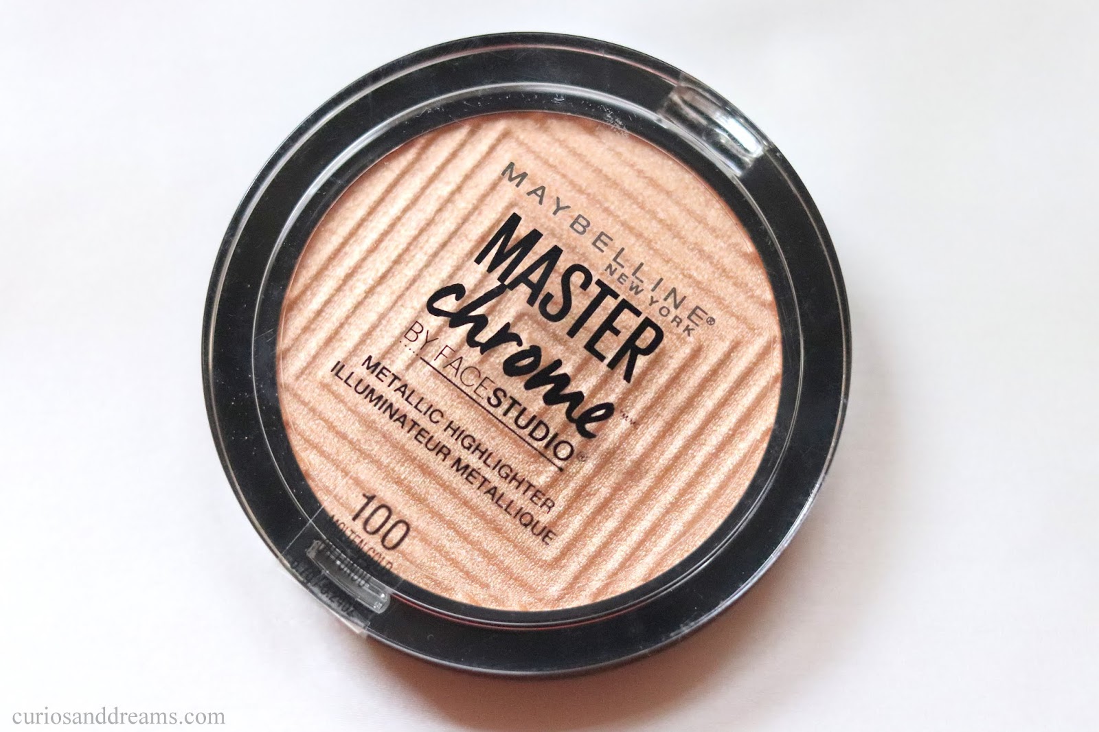 Maybelline Master Chrome Highlighter in Molten Gold Curios and Dreams Indian Skincare and Beauty