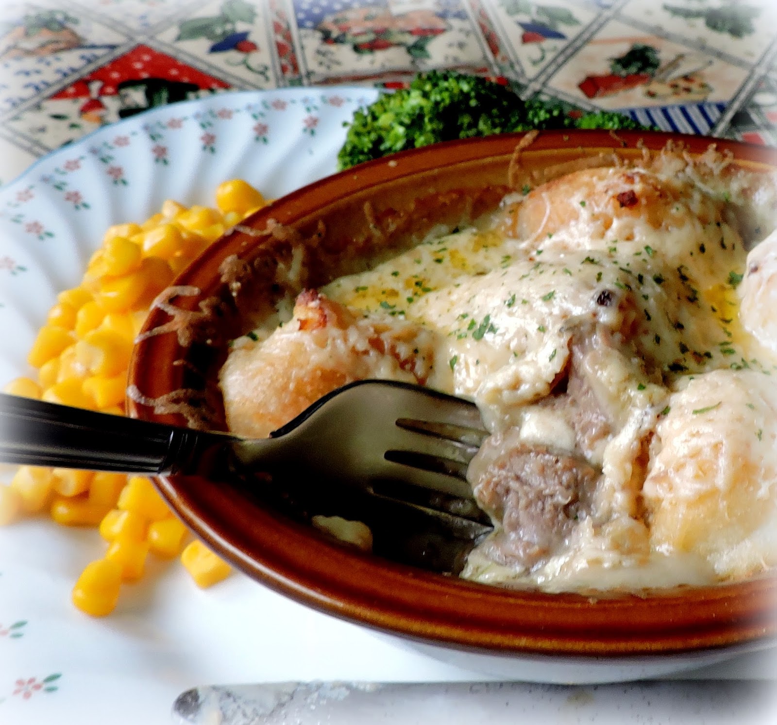 The English Kitchen Steak & Stilton Hot Pot