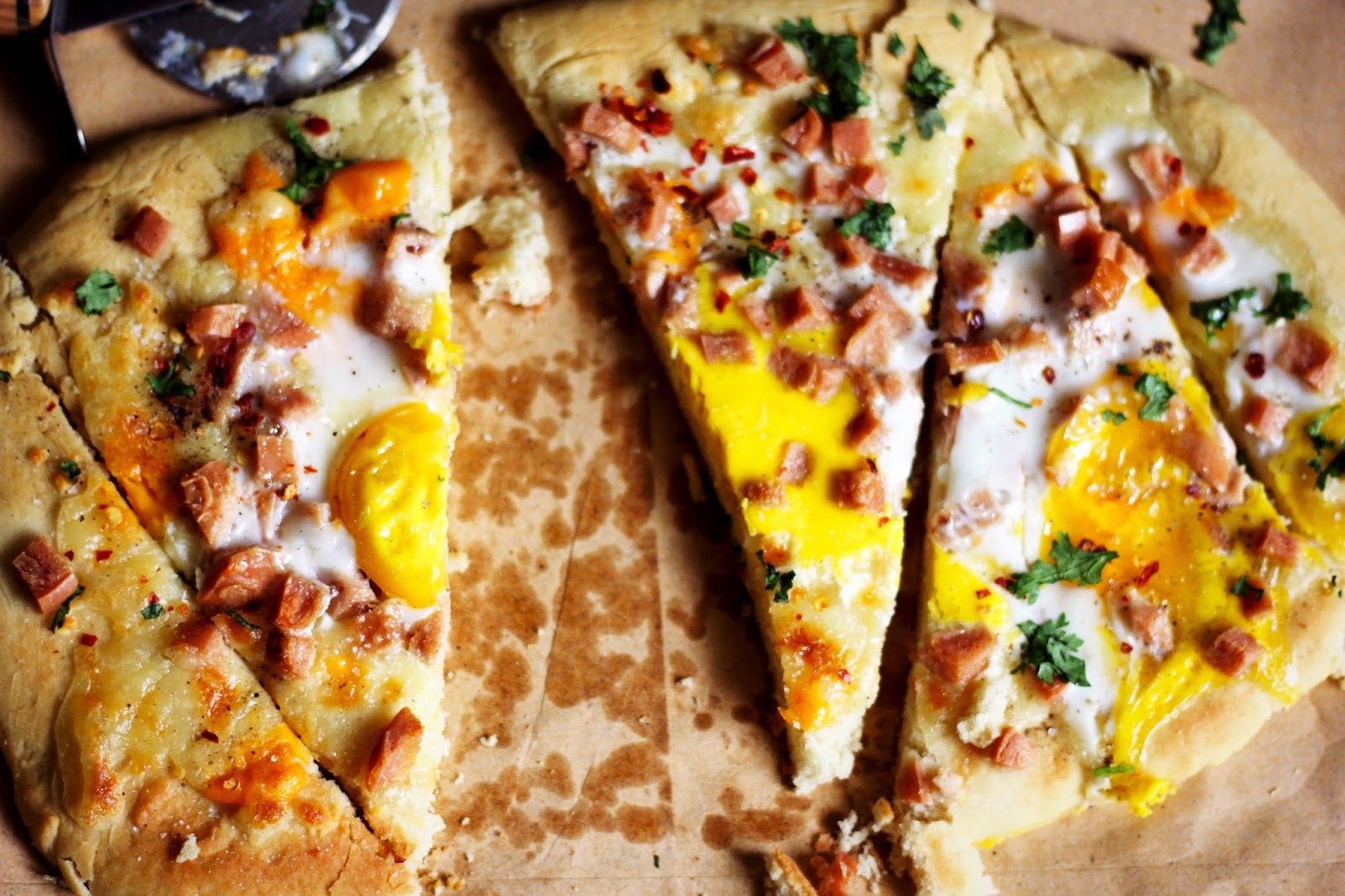 Tickle Those Tastebuds Food, Beauty & Lifestyle Breakfast Pizza with