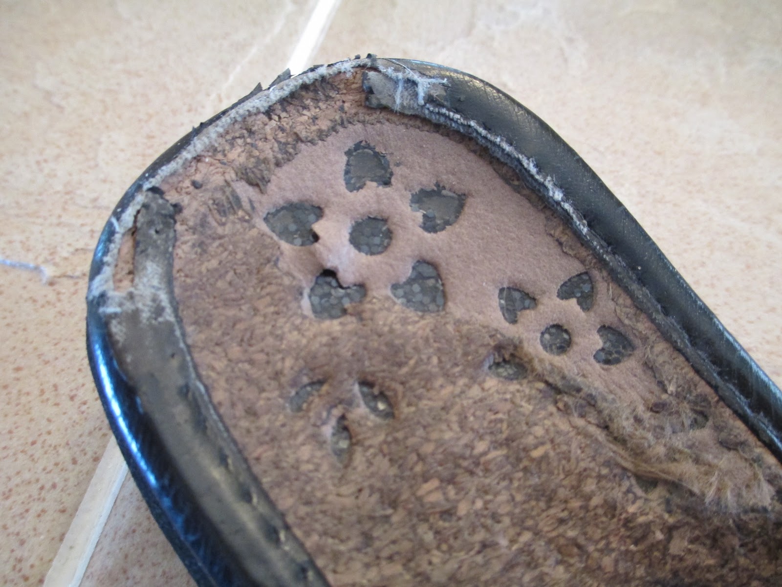 Trashed and Abused Shoes: My Collection: Flip Flops of an Unknown Brand