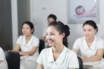 Kết quả hình ảnh cho học chuyen vien spa p2h