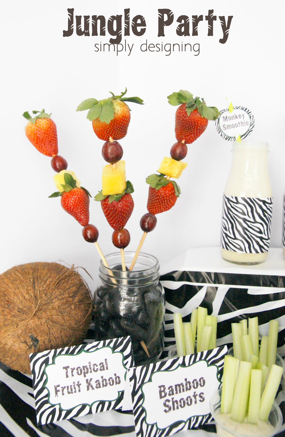 Jungle Party | have a healthy Jungle-themed party | Jungle party themed food ideas | FREE jungle-themed printables | #party #junglefresh #shop #printables #smoothie #recipe