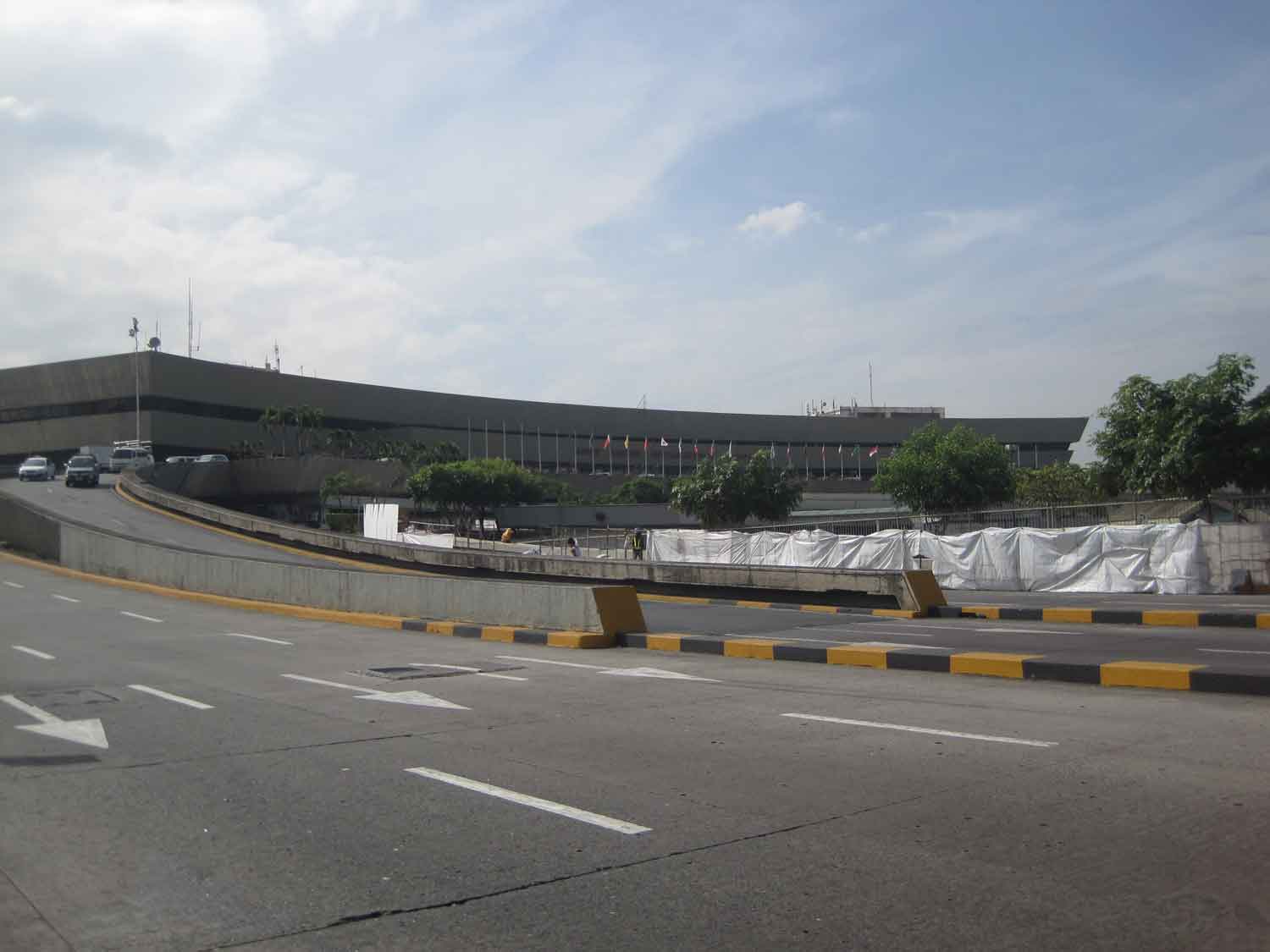 もっと詳しく!フィリピン、マニラ(ニノイ・アキノ国際空港:NAIA)ターミナル1のAlien's view 異邦人の目 travel diary 旅人日記 もっと詳しく!フィリピン、マニラ(ニノイ・アキノ国際空港:NAIA)ターミナル1のAlien's view 異邦人の目 travel diary 旅人日記