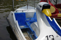 perahu angsa taman mini indonesia indah