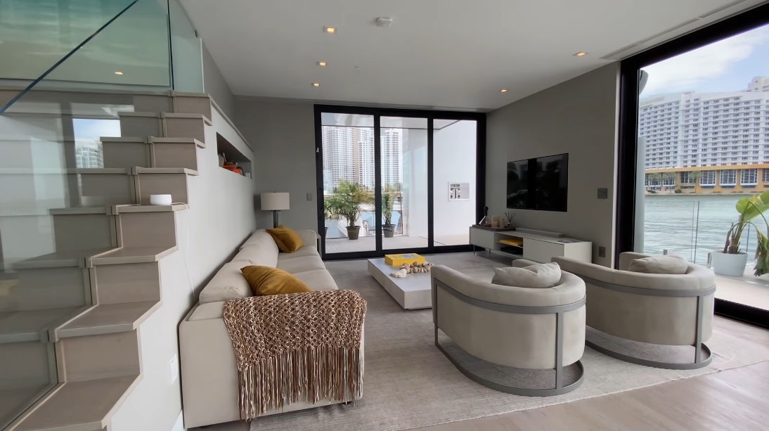 46 Interior Design Photos vs. Arkup Livable Yacht Floating Home Tour