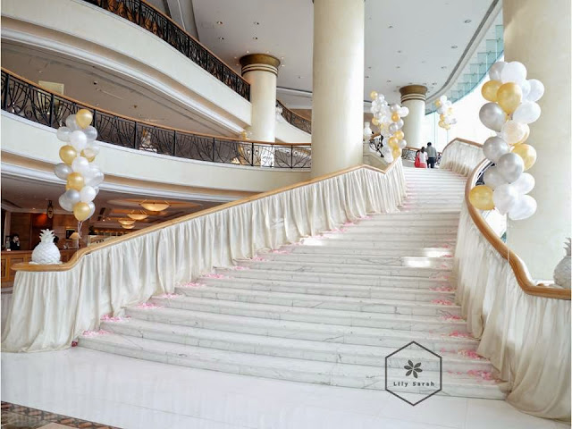 wedding floral decoration at Harbour Grand Kowloon by Lily Sarah 