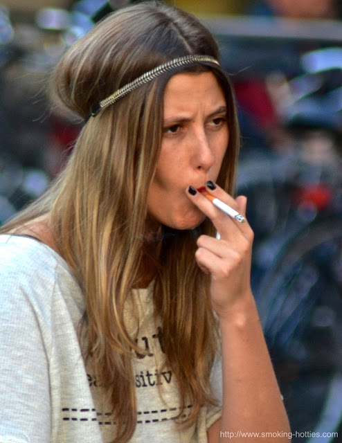 Hippie Chick Smoking Hotties 