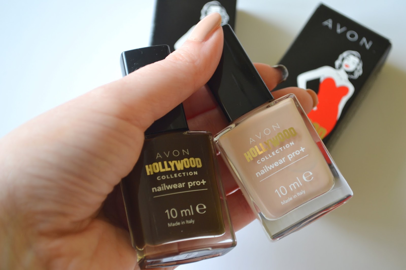 Avon Hollywood Collection Mimslady