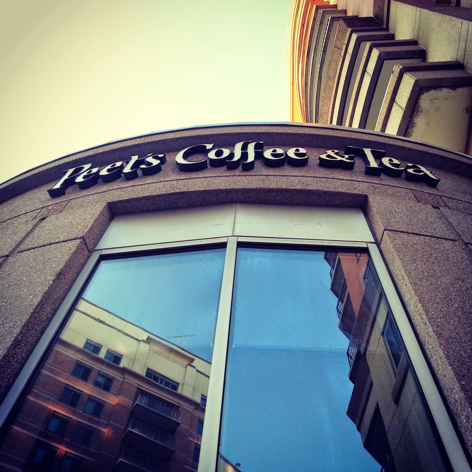 Robert Dyer Bethesda Row PEET'S COFFEE INSTALLS SIGNS IN DOWNTOWN