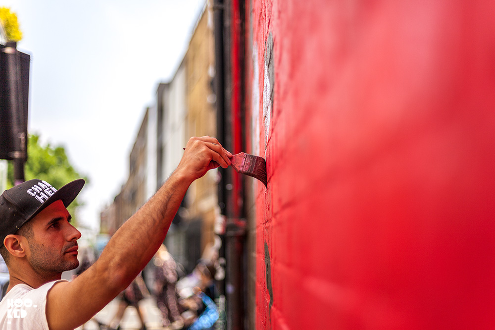 Portrait of Charlie Burns by artist Kevin Ledo on Bacon Street, London