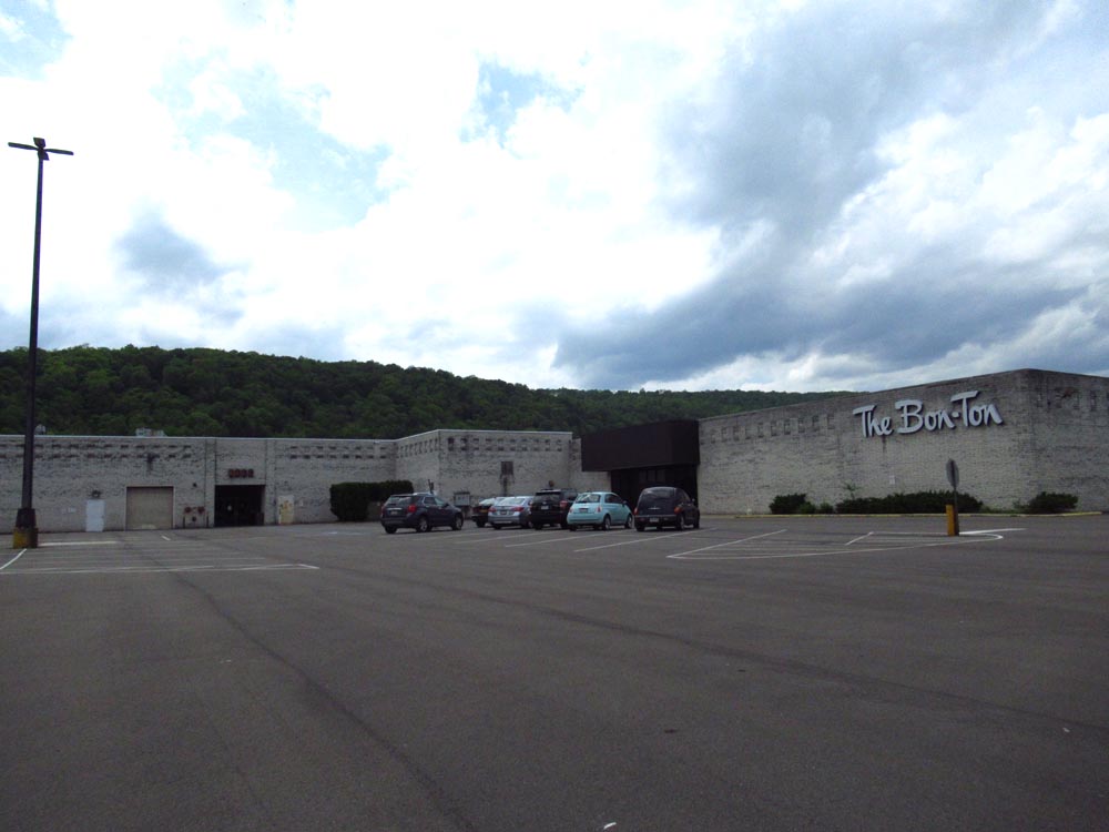 Sky City Retail History Warren Mall Warren, PA