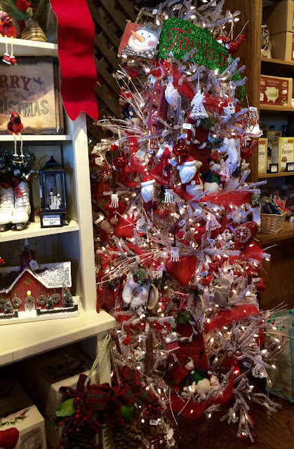 nanaland it 39 s beginning to look a lot like christmas ceramic christmas tree music box