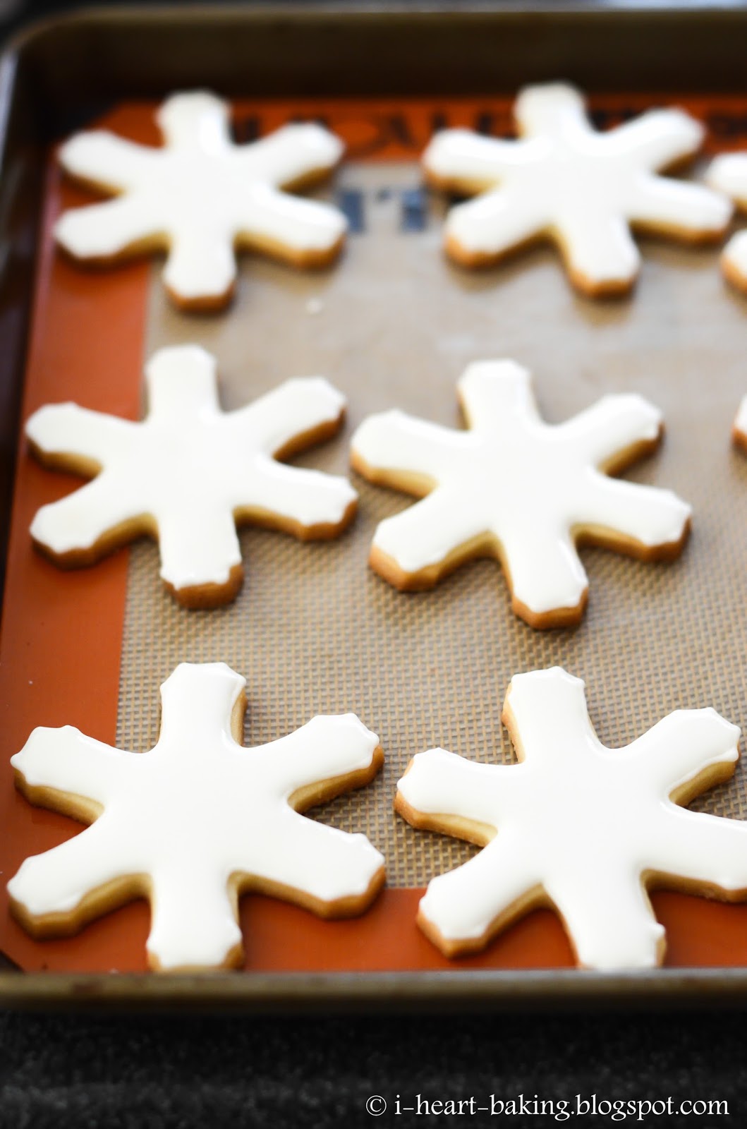 i heart baking!: snowflake cookies