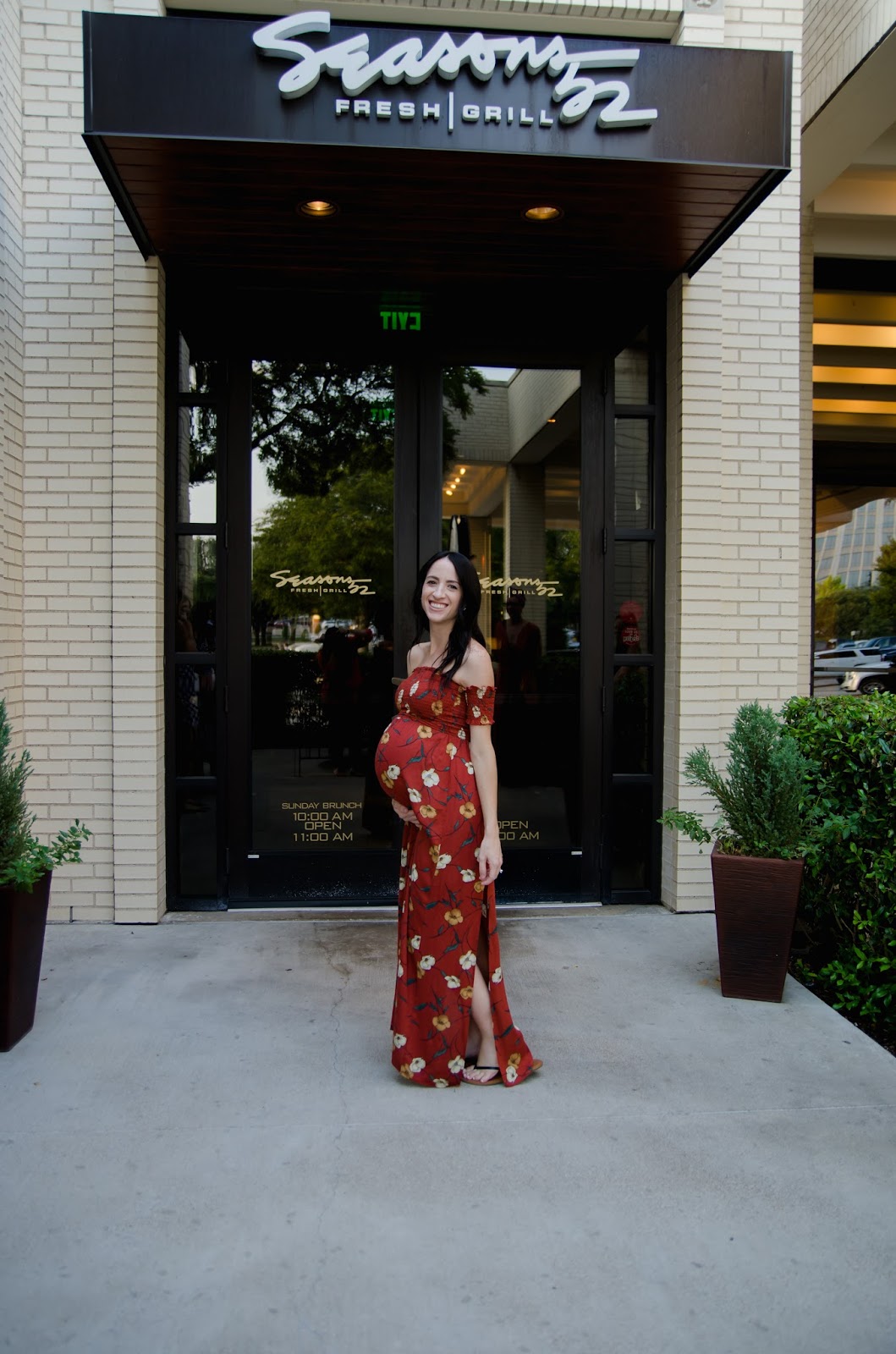 Maternity Style in Floral Maxi Dress
