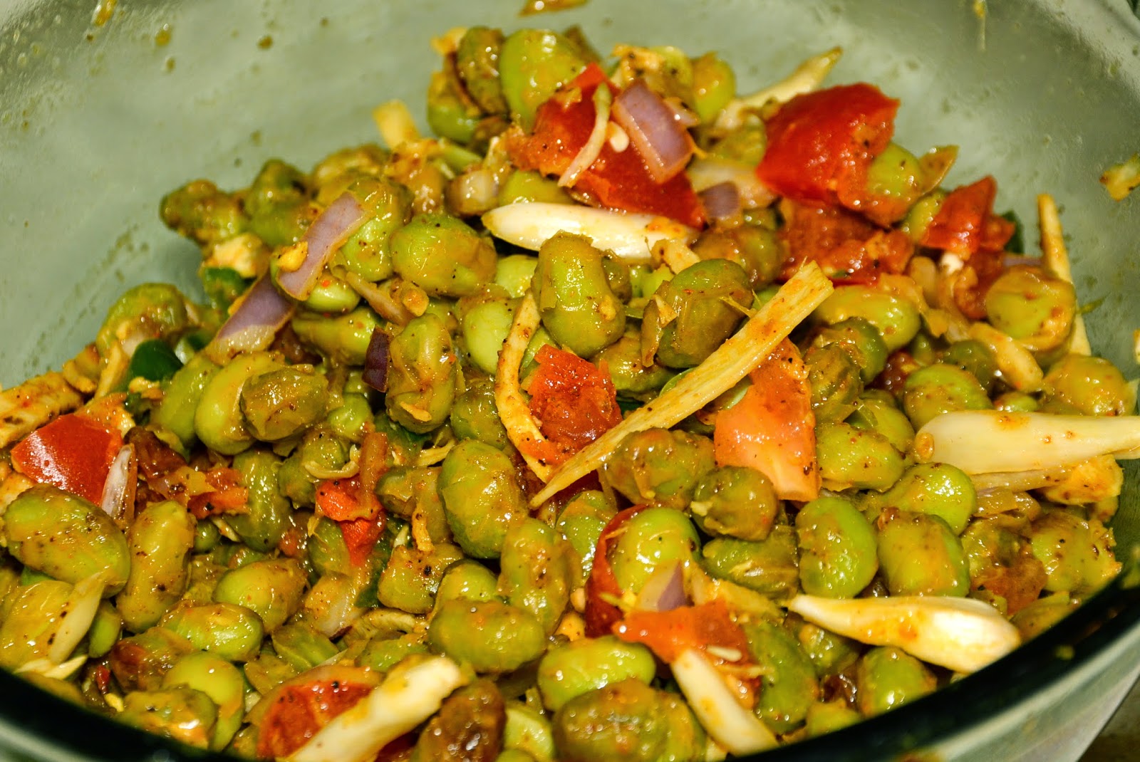 Nepali Tummy!! Hariyo Bhatmas Sadeko (Green Soybeans Spicy Salad)!!