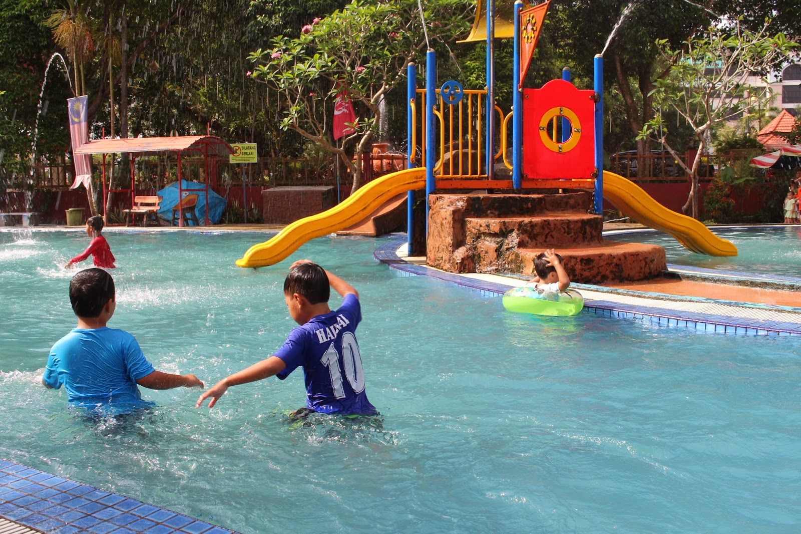 My First Blog! Kota Bharu Water Splash