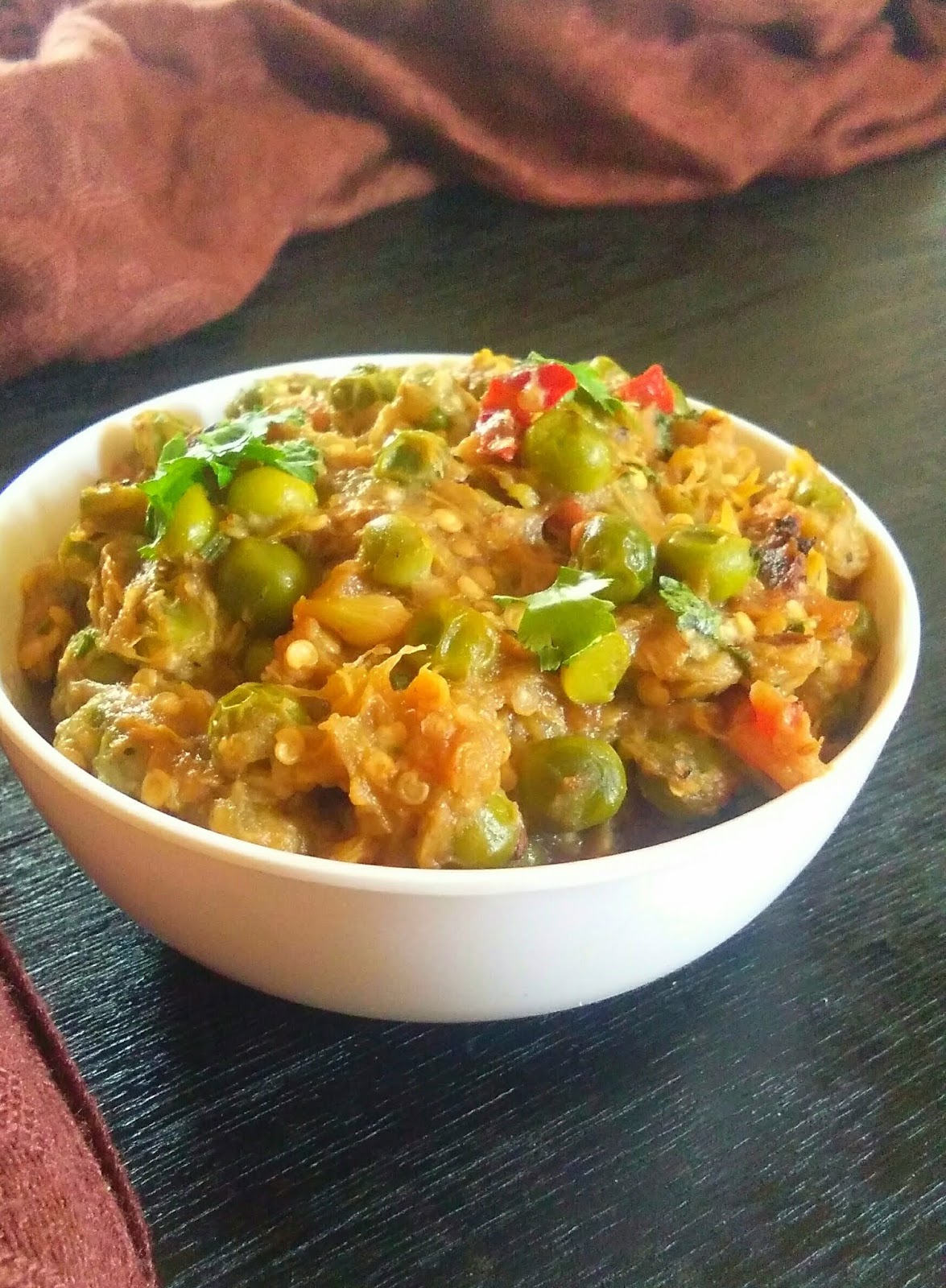 Hema's Musings Baingan Bharta with Green peas/Hari Matar