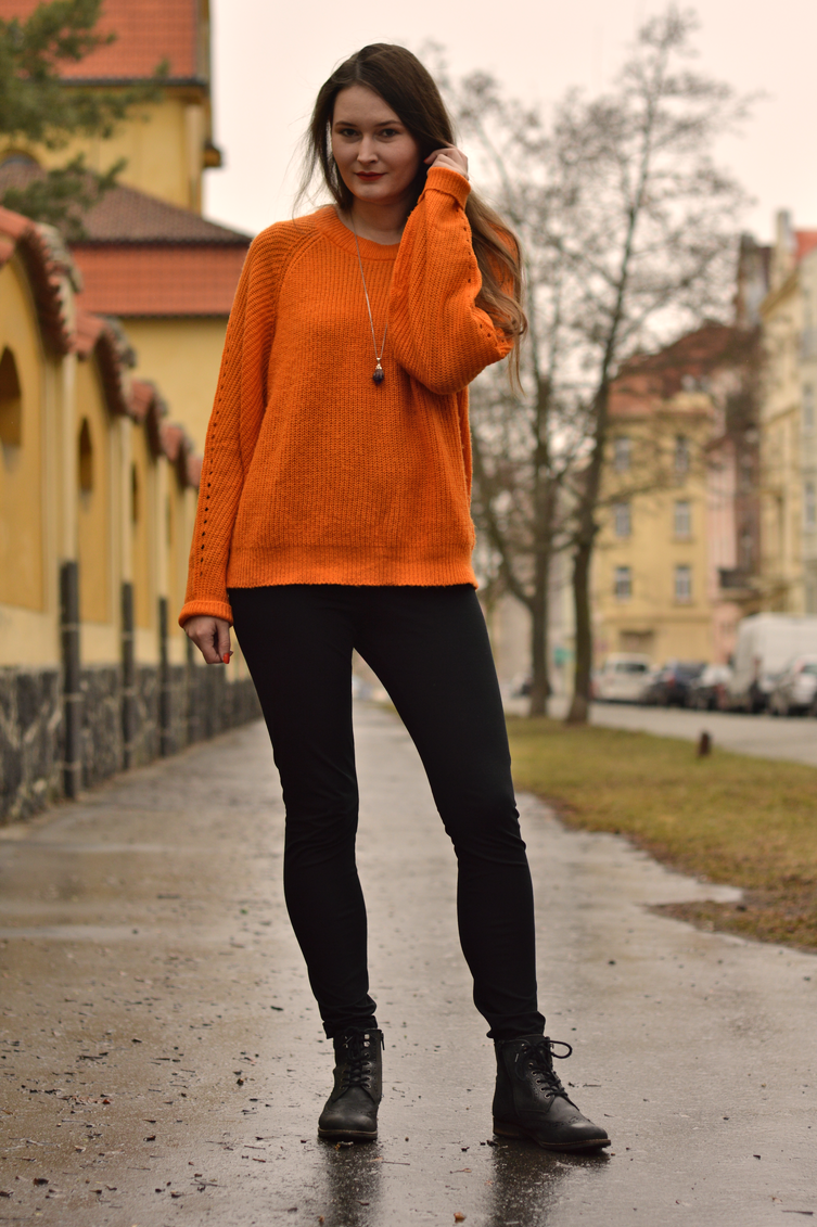 velma scooby-doo, georgiana quaint, velma orange outfit, thrifted sweater, teenager velma outfit