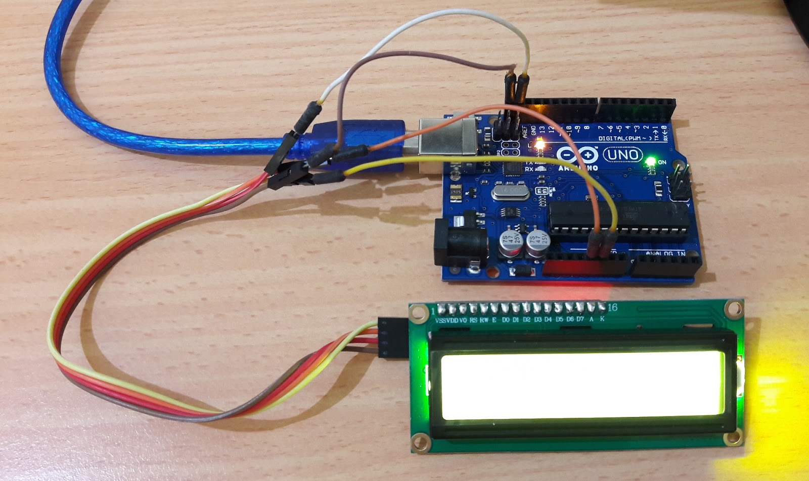 Redy Wibisono - YD3RDW: Running Text pada Serial I2C LCD 16x2 pada Arduino