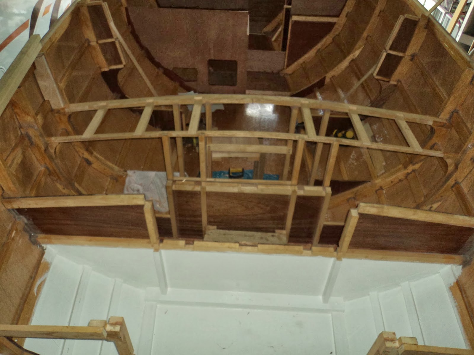 Sundowner Build Fore deck, bulkheads and compression post