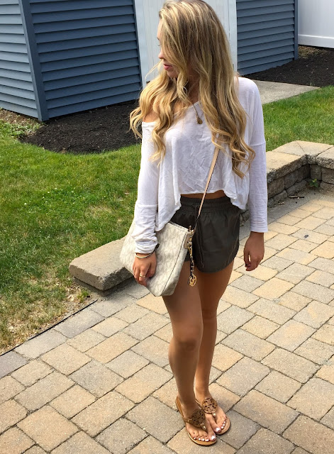 things to wear to a graduation party