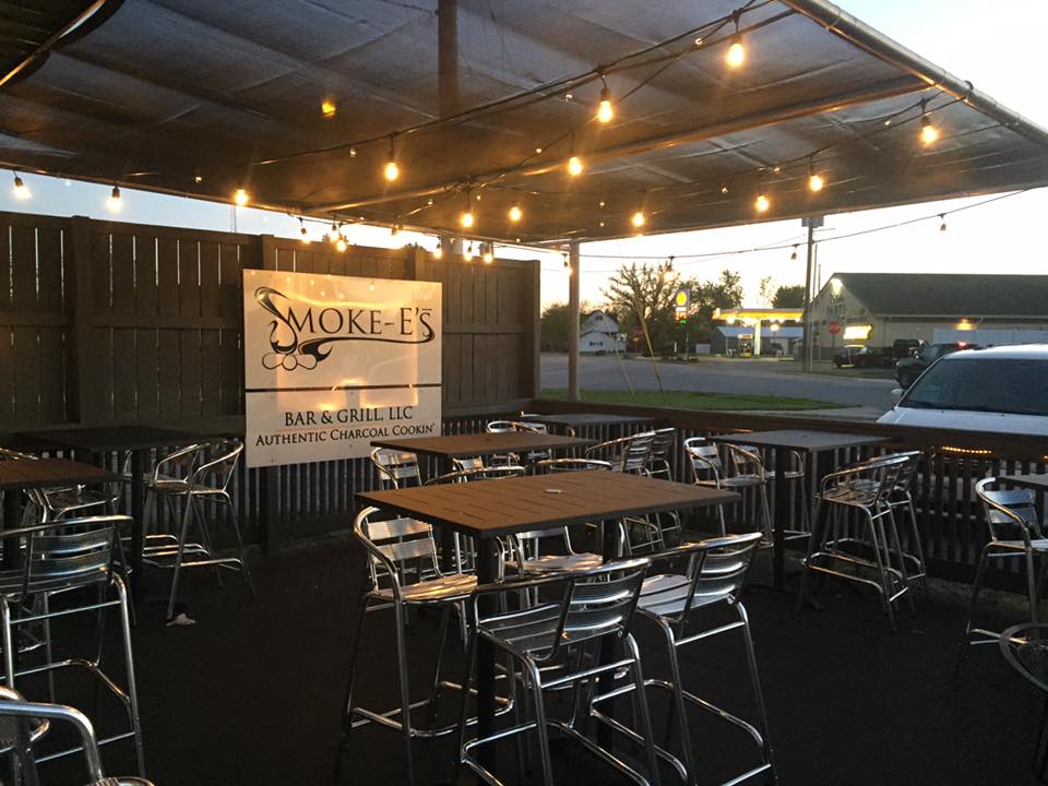 SmokeE's Bar & Grill