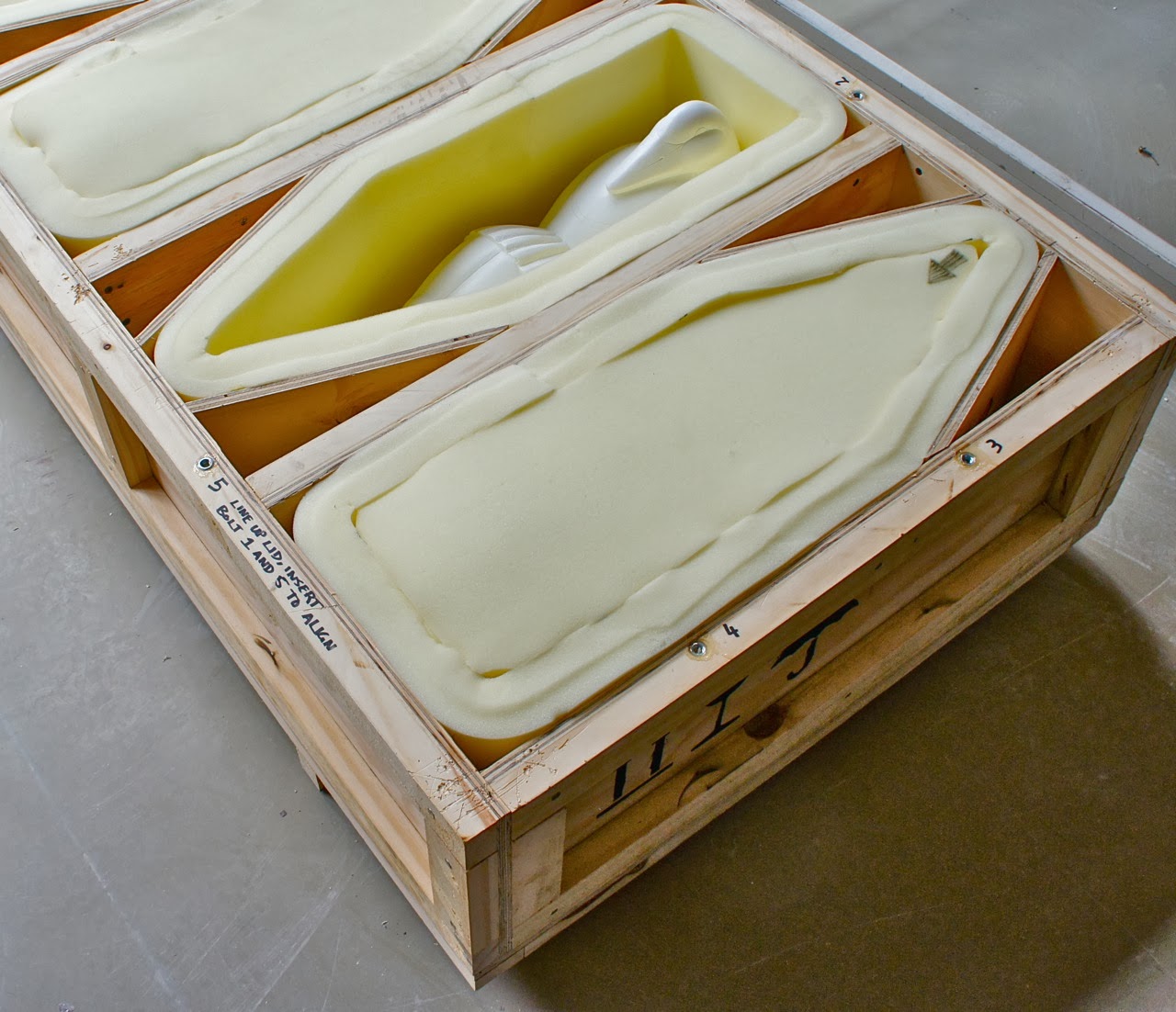 EUGENE HŐN CERAMIC ARTIST Packing and shipping ceramics; ultimate