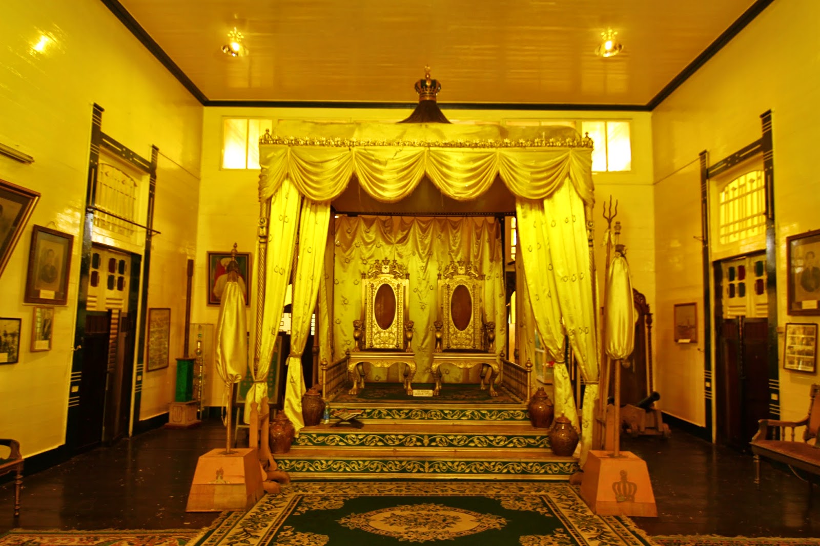 Istana Kadriyah (keraton) kediaman rasmi Kesultanan Pontianak