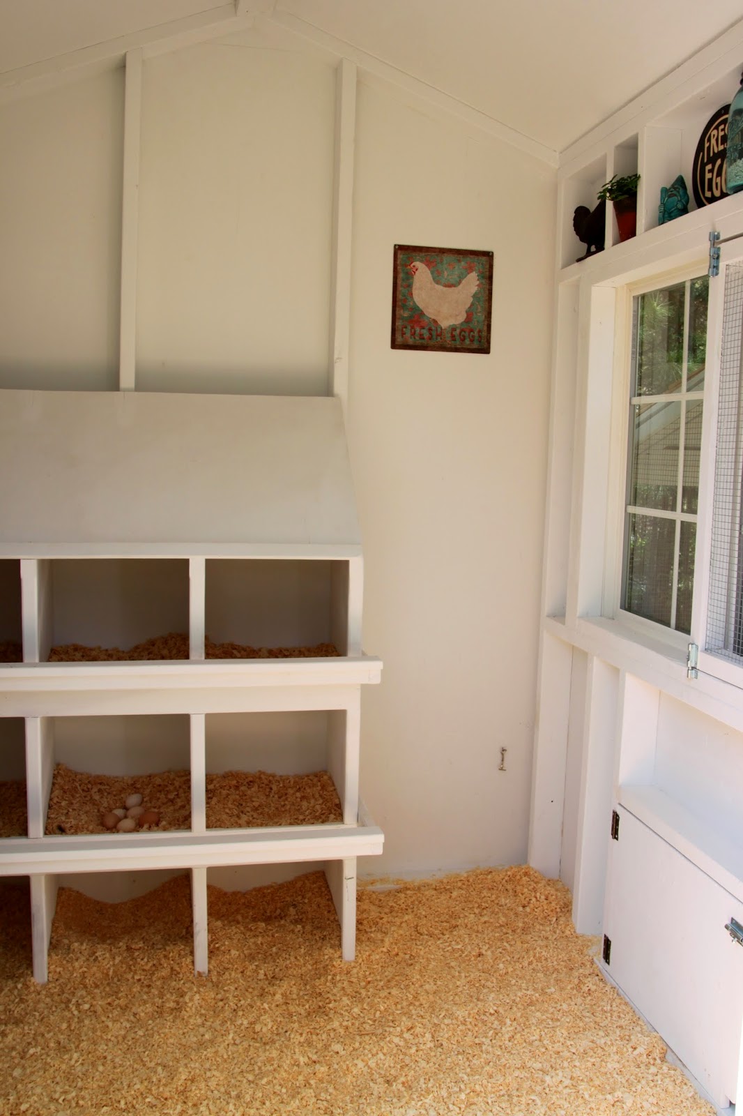 ... Nest: Chicken Coop Tour with Edible landscaping + Chicken Art Giveaway
