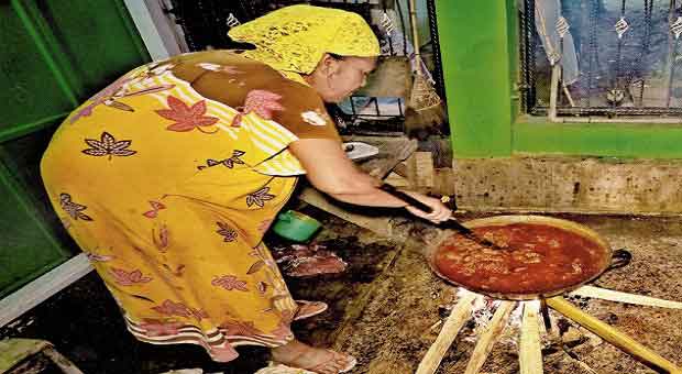 Ranah Minang - Rumah Gadang, Tradisi dan Surga Kuliner
