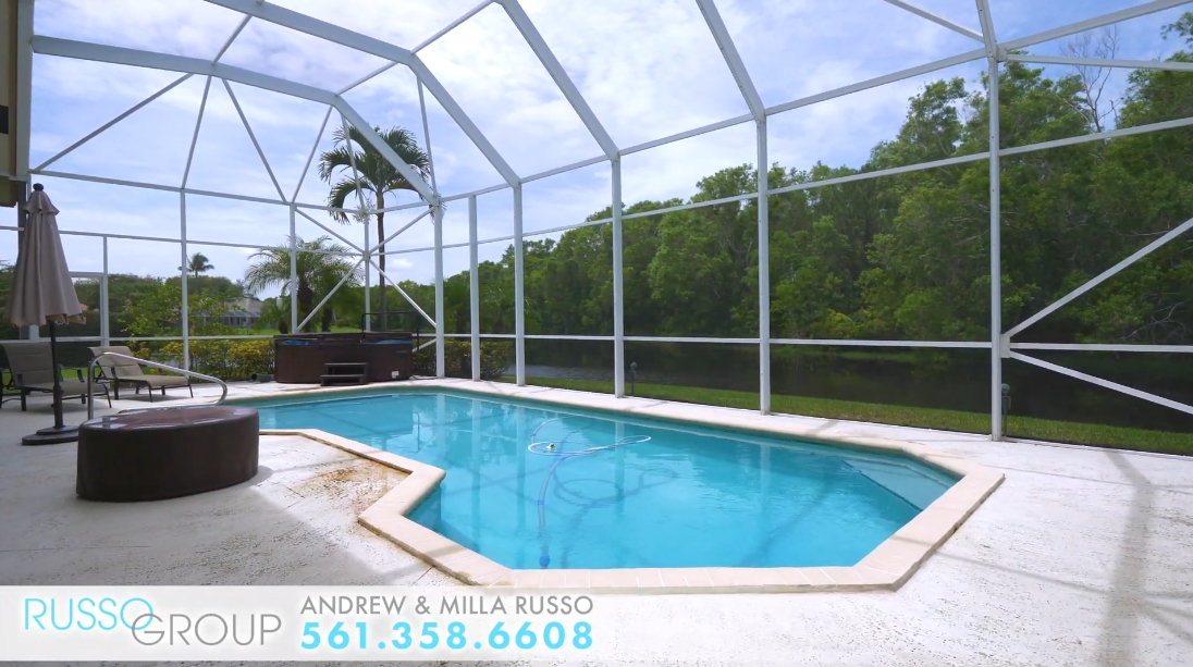 Interior Design Tour vs. Newly Renovated Lakefront Pool Home in North Fork