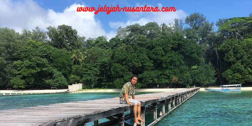 Bersantai di Dermaga Pulau Sepa - paket wisata pulau sepa resort paket wisata pulau sepa resort kepulauan seribu jakarta