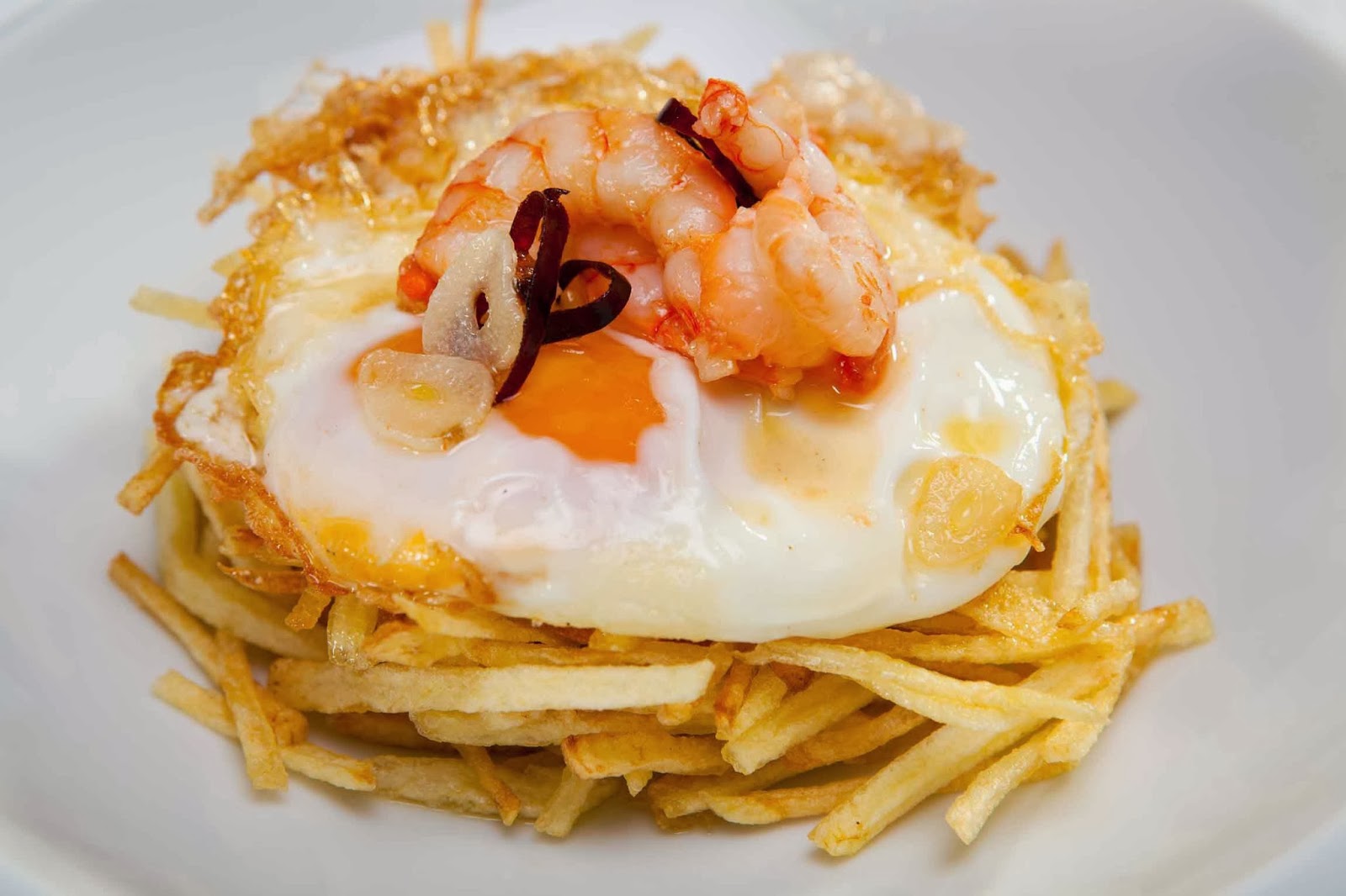 BARCELONACTUALITAT: INAUGURACIÓN DEL PATIO INTERIOR DEL RESTAURANTE "EL