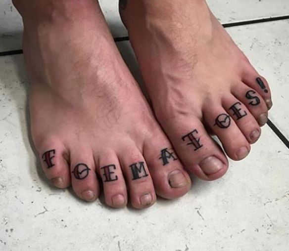 50 Cute Toe Tattoos Ideas for Men and Women (2018) TattoosBoyGirl