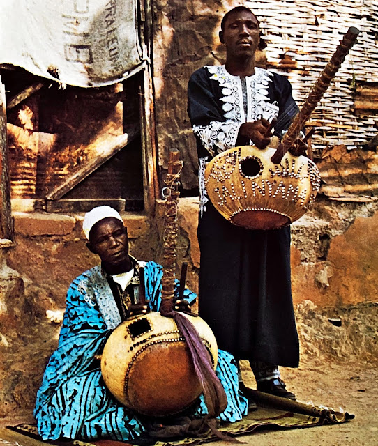 #Gambia #Gambie #Senegal #Mali #kora #cora #balafon #griot #Diola #Wolof #Fula #peul #Mandingo #Mandingue #African music #musique africaine #traditional music #MusicRepublic #violon #violin #vinyl #musique traditionnelle #Jali Nyama Suso #cors #flutes #rattles # konting #lute #lyre #xalam
