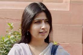 Dimple Yadav Family Husband Son Daughter Father Mother Age Height Biography Profile Wedding Photos