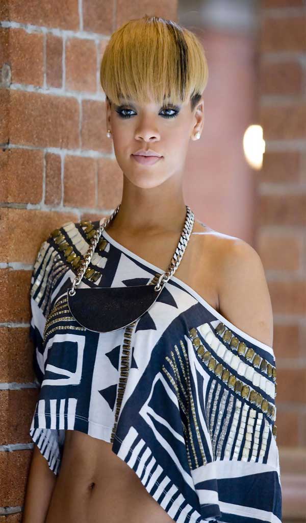 Rihanna Bowl Cut Celebrities style